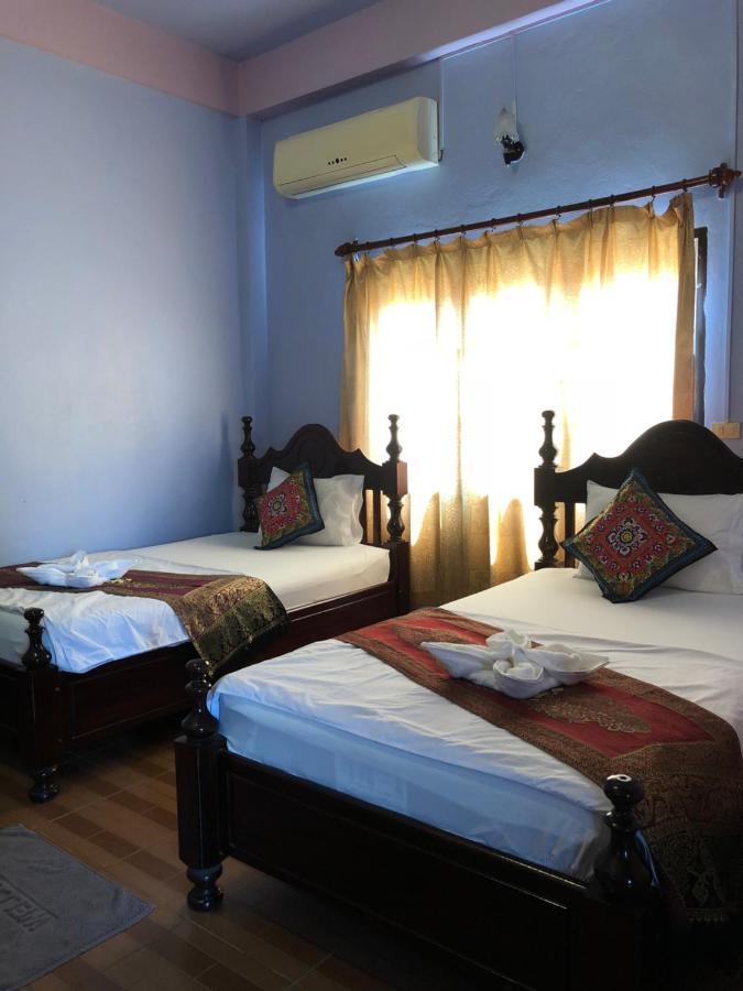 Soutjai Guesthouse & Restaurant Vang Vieng Eksteriør billede